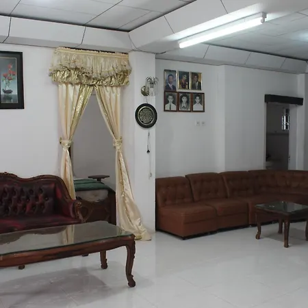 Rumah Mama Homestay Syariah-2